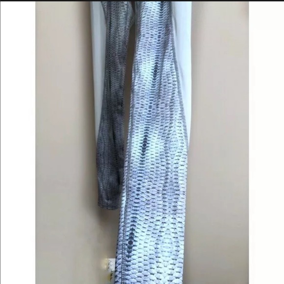 AURUM 'PASSION MESH' LEGGINGS - Picture 6 of 11